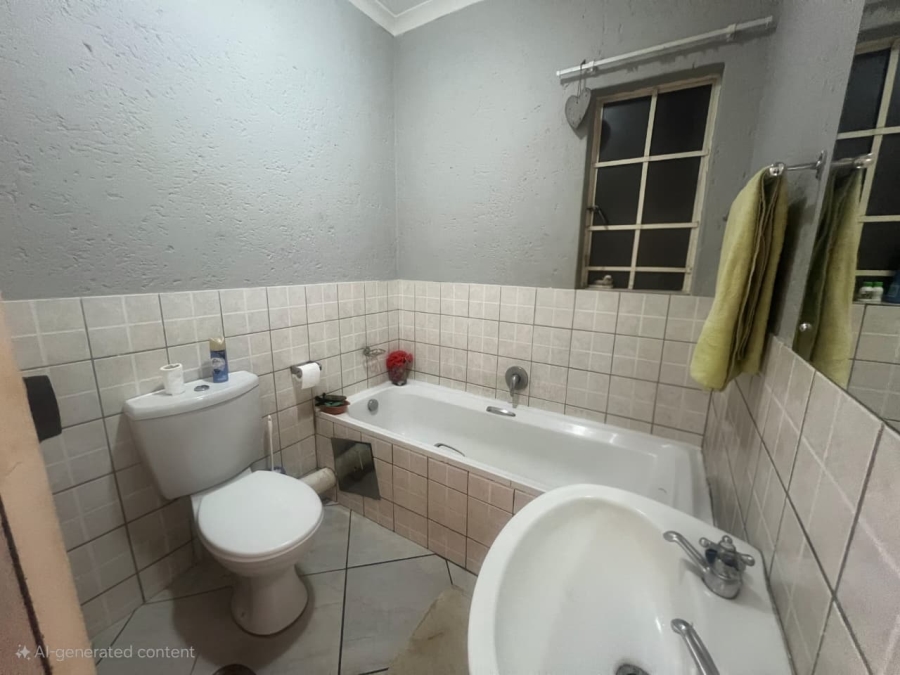2 Bedroom Property for Sale in Waterval East North West